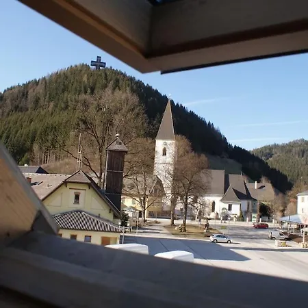 Im Wander- Und Outdoorparadies